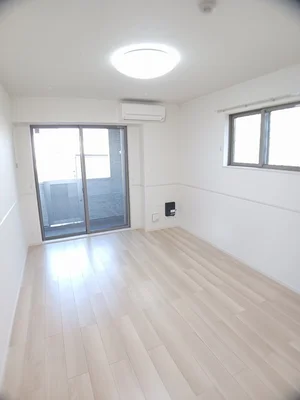 京都看護大学周辺のマンスリーマンション・ウィークリーマンション「カーサアリビオ 102・洋室(No.1369666)」メイン画像