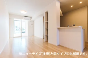 のマンスリーマンション・ウィークリーマンション「Ｔ‘ｓハウス　Ⅳ 103・洋室(No.1369713)」メイン画像