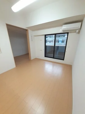 津市のマンスリーマンション・ウィークリーマンション「クレア　Ⅰ 203・洋室(No.1369750)」メイン画像