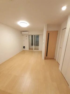 のマンスリーマンション・ウィークリーマンション「アクアリージョン津Ⅲ　ウエスト 102・LDK(No.1369753)」メイン画像