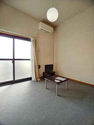 成蹊大学周辺のマンスリーマンション・ウィークリーマンション「レオパレスアルメリア 205(No.1369829)」メイン画像