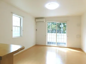 のマンスリーマンション・ウィークリーマンション「パンセ清水沼 101・洋室(No.1369842)」メイン画像