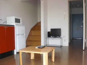 のマンスリーマンション・ウィークリーマンション「レオパレスＵＲＢＡＮ－ＨＩＬＬＳ 103(No.1369997)」メイン画像