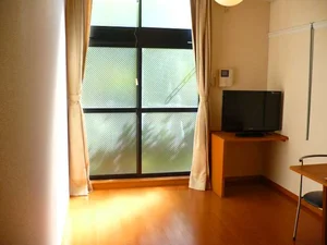 さいたま市のマンスリーマンション・ウィークリーマンション「レオパレス若草 103(No.1370001)」メイン画像