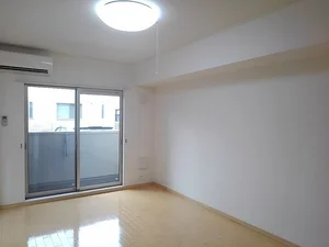 のマンスリーマンション・ウィークリーマンション「プリムローズ　Ⅱ 101・洋室(No.1370187)」メイン画像