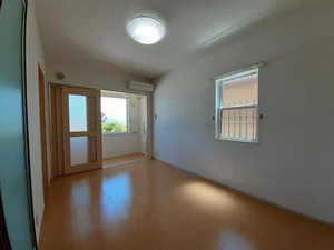 のマンスリーマンション・ウィークリーマンション「ヒルブローテ 104・洋室(No.1370232)」メイン画像