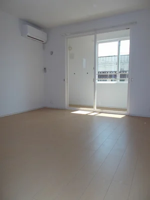 のマンスリーマンション・ウィークリーマンション「エコルポアイＭ 202・洋室(No.1370234)」メイン画像