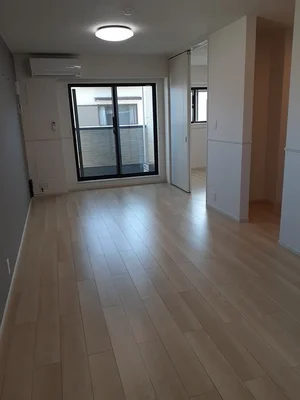 のマンスリーマンション・ウィークリーマンション「ワレア　ハレ 201・洋室(No.1370261)」メイン画像