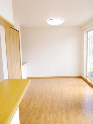 のマンスリーマンション・ウィークリーマンション「サンセ－ルⅠ 202・洋室(No.1370266)」メイン画像