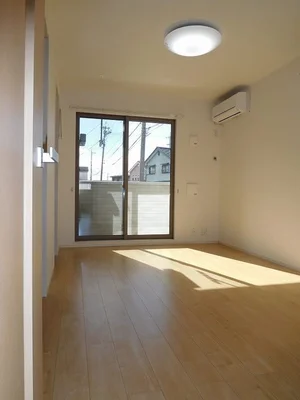 のマンスリーマンション・ウィークリーマンション「ラフレシール　凉 102・K(No.1370273)」メイン画像