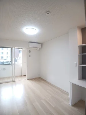 新潟県のマンスリーマンション・ウィークリーマンション「シャトレーベル 102・洋室(No.1370325)」メイン画像