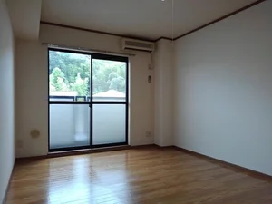 のマンスリーマンション・ウィークリーマンション「シャローゼ２ 202・洋室(No.1370330)」メイン画像