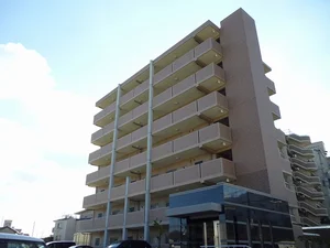 のマンスリーマンション・ウィークリーマンション「インフィニティ生駒 301・洋室(No.1370373)」メイン画像