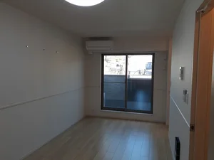 のマンスリーマンション・ウィークリーマンション「ベル　メゾン忍ケ丘 203・洋室(No.1370380)」メイン画像