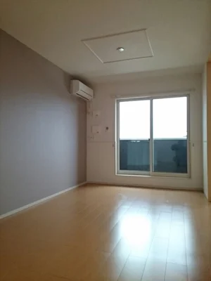 愛媛県のマンスリーマンション・ウィークリーマンション「バンテ　フォルトゼッツェン 202・洋室(No.1370447)」メイン画像