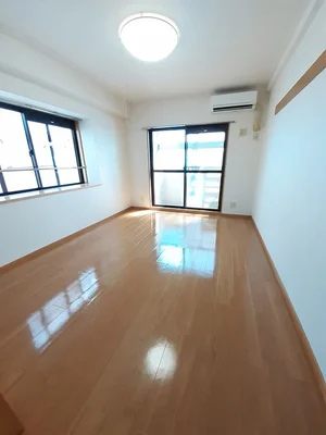 のマンスリーマンション・ウィークリーマンション「ロマ　グランデ 301・洋室(No.1370467)」メイン画像