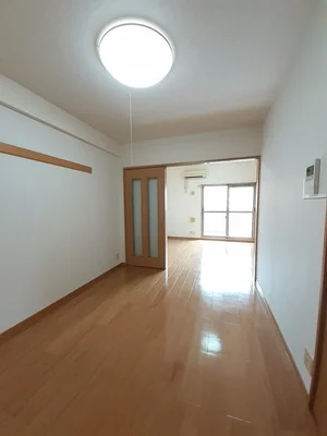 広島県のマンスリーマンション・ウィークリーマンション「ペスカ　フィオーレ 109・洋室(No.1370469)」メイン画像