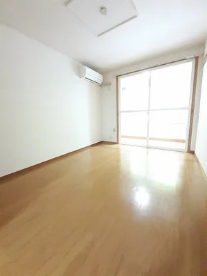 のマンスリーマンション・ウィークリーマンション「グランソレイユＢ 105・洋室(No.1370472)」メイン画像