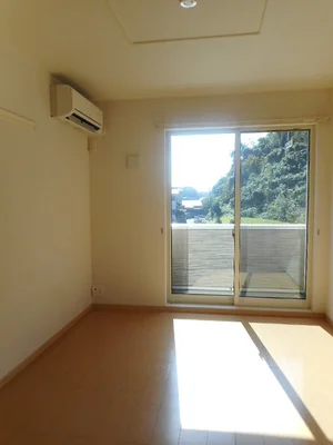 光駅（山口県）のマンスリーマンション・ウィークリーマンション「Ｅ’ｓ　Ｇａｒｄｅｎ　Ａ 101・洋室(No.1370493)」メイン画像