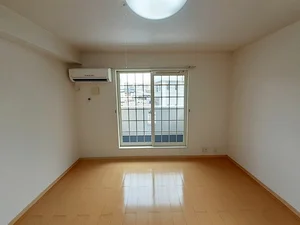 のマンスリーマンション・ウィークリーマンション「ヴィラ・シャンテ　Ａ 204・洋室(No.1370509)」メイン画像