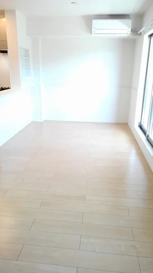 のマンスリーマンション・ウィークリーマンション「モルト　ベーネ 204・洋室(No.1370540)」メイン画像