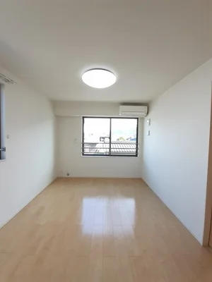 のマンスリーマンション・ウィークリーマンション「メゾン　エトワール 201・洋室(No.1370541)」メイン画像