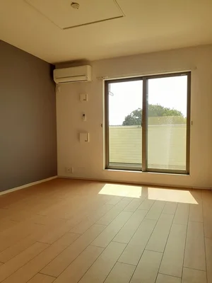 のマンスリーマンション・ウィークリーマンション「ヴィフ　シャンブル 205・洋室(No.1370580)」メイン画像