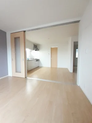 のマンスリーマンション・ウィークリーマンション「ウィンド　ホライズン　Ｂ 102・洋室(No.1370685)」メイン画像