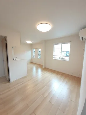 のマンスリーマンション・ウィークリーマンション「プティ・パキータ 201・洋室(No.1370691)」メイン画像