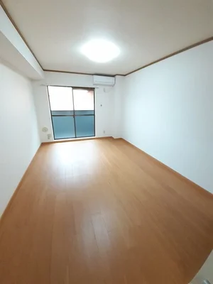 のマンスリーマンション・ウィークリーマンション「アヴェニール 208・洋室(No.1370710)」メイン画像