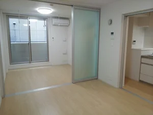 横浜市立大学鶴見キャンパス周辺のマンスリーマンション・ウィークリーマンション「アルボル　リオ　ＸＩ 102・洋室(No.1370773)」メイン画像