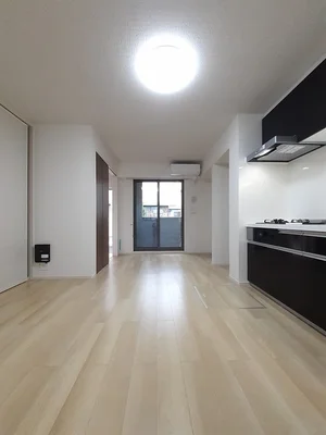 のマンスリーマンション・ウィークリーマンション「メゾン　ラシュレ 102・洋室(No.1370776)」メイン画像