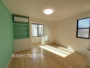 のマンスリーマンション・ウィークリーマンション「コージーハウス　ファミリアＥ 105・洋室(No.1371003)」メイン画像