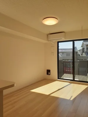 のマンスリーマンション・ウィークリーマンション「マラカイト 102・洋室(No.1371106)」メイン画像