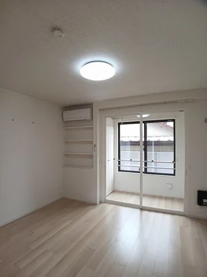 豊川市のマンスリーマンション・ウィークリーマンション「ベル　クロッシュ 106・洋室(No.1371108)」メイン画像