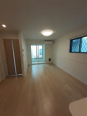 のマンスリーマンション・ウィークリーマンション「カーサ吉田 101・洋室(No.1371135)」メイン画像