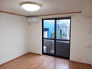 伊勢朝日駅（三重県）のマンスリーマンション・ウィークリーマンション「アンソレイエ　ガルデン 102・洋室(No.1371142)」メイン画像