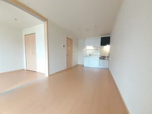 のマンスリーマンション・ウィークリーマンション「Ｂｌｏｏｍ 202・洋室(No.1371172)」メイン画像