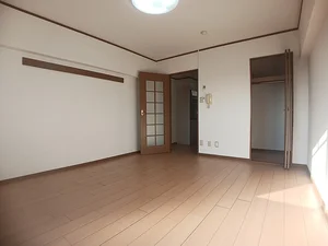 のマンスリーマンション・ウィークリーマンション「フレンテ二島 303・洋室(No.1371249)」メイン画像