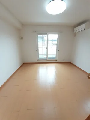 大分県のマンスリーマンション・ウィークリーマンション「ソレイユかず　Ｂ 203・洋室(No.1371262)」メイン画像