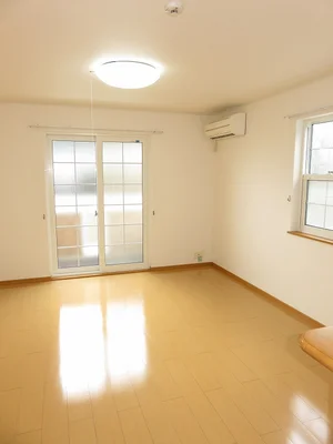 のマンスリーマンション・ウィークリーマンション「サニーレジデンス 103・洋室(No.1371263)」メイン画像