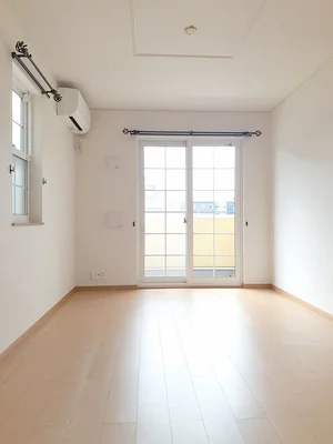 のマンスリーマンション・ウィークリーマンション「フォーロ・デル・コートⅡｂ 103・洋室(No.1371332)」メイン画像