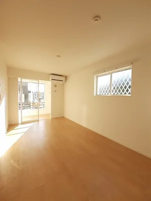 のマンスリーマンション・ウィークリーマンション「ラヴィ　Ⅰ 101・洋室(No.1371365)」メイン画像