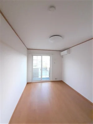 のマンスリーマンション・ウィークリーマンション「ヴァイオレット・パラッツオＡ 102・洋室(No.1371413)」メイン画像