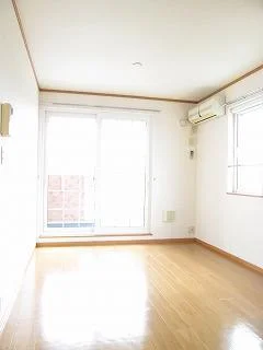 北山形駅（山形県）のマンスリーマンション・ウィークリーマンション「プラシード 201・洋室(No.1371651)」メイン画像