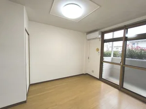 のマンスリーマンション・ウィークリーマンション「レジデンスオリーブＨ 103・洋室(No.1371653)」メイン画像