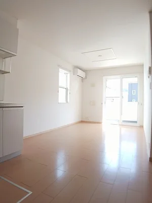 のマンスリーマンション・ウィークリーマンション「ビサイド　スクエア 102・洋室(No.1371664)」メイン画像