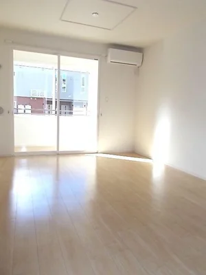 のマンスリーマンション・ウィークリーマンション「サニーサイドＭ　Ⅰ 102・洋室(No.1371666)」メイン画像