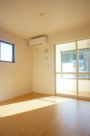 のマンスリーマンション・ウィークリーマンション「ガーデン・ブリーズ 105・洋室(No.1371688)」メイン画像