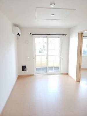 のマンスリーマンション・ウィークリーマンション「ル・ソレイユ 101・洋室(No.1371708)」メイン画像